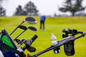 Find out what golf equipment I really need to play? Series, 1/2 series, cart, bag, balls