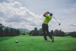 Quels sont les défauts du golfeur et comment les corriger ?